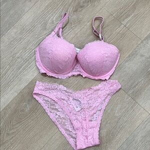 New PINK Victoria's Secret Light Pink Lace Bra and Panty Set
